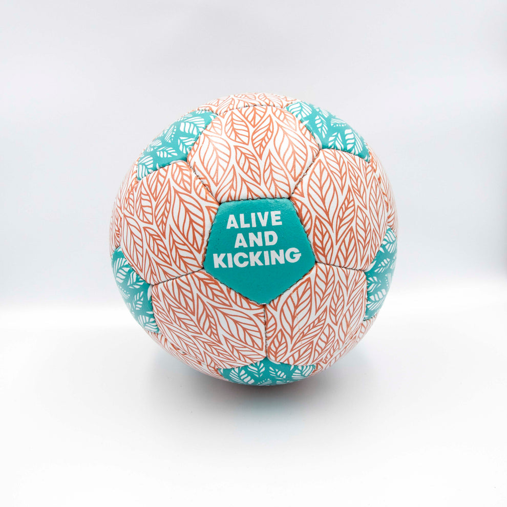 Leaf Alive and Kicking